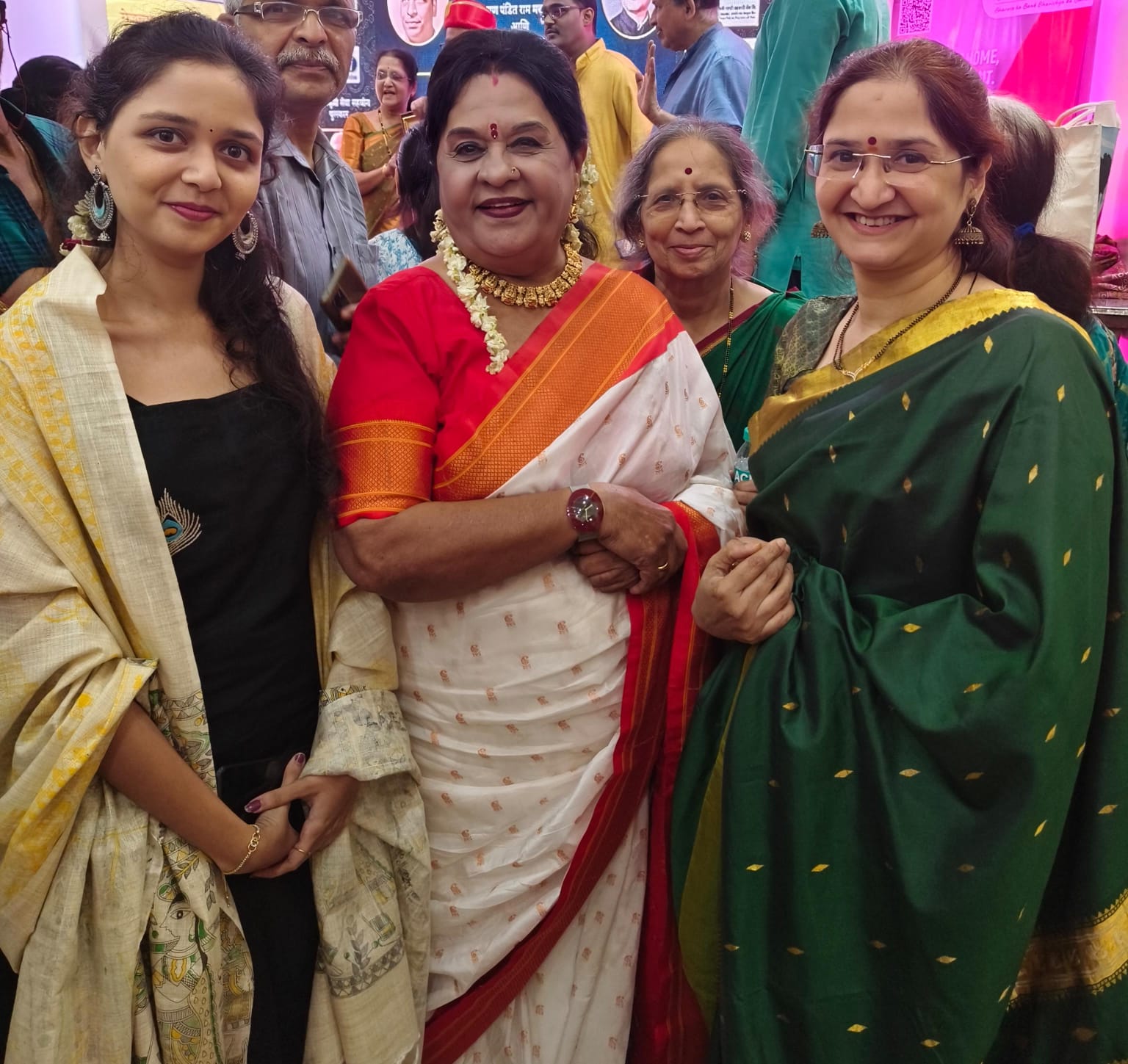 मृणाल नाटेकर – भिडे Photo 67